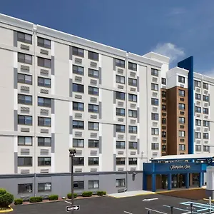 holiday-inn-newark-airport.us-newyorkcity.com/